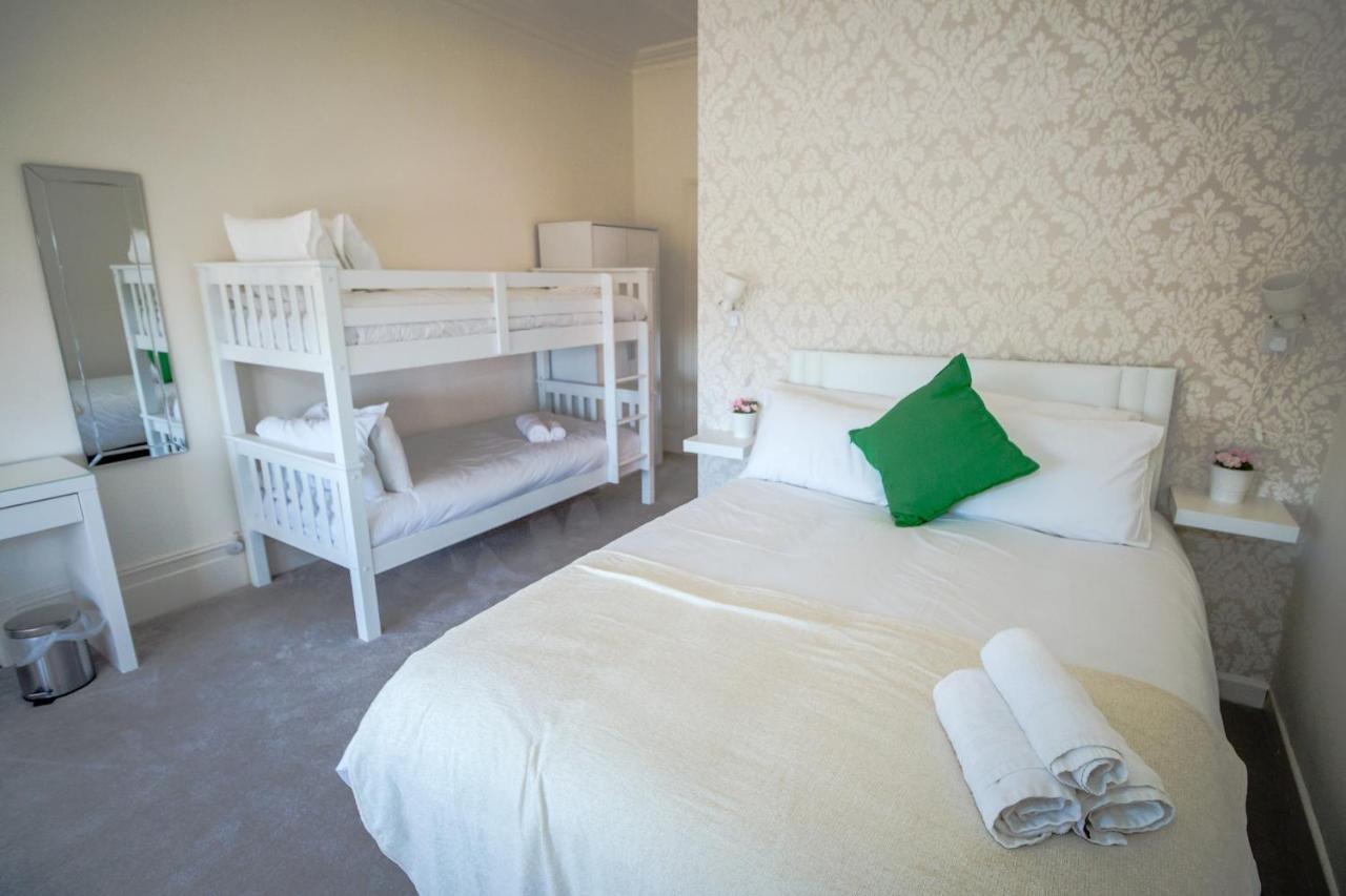 The Mount Rooms Barry Εξωτερικό φωτογραφία
